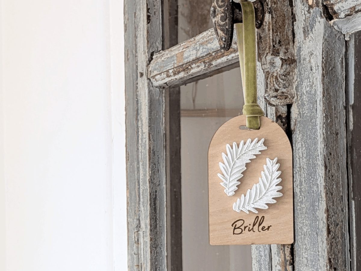 Décor en plâtre parfumé message "Briller" parfum "Figue".